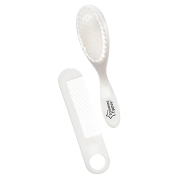 Tommee Tippee fésű és kefe puha sörtékkel - fehér