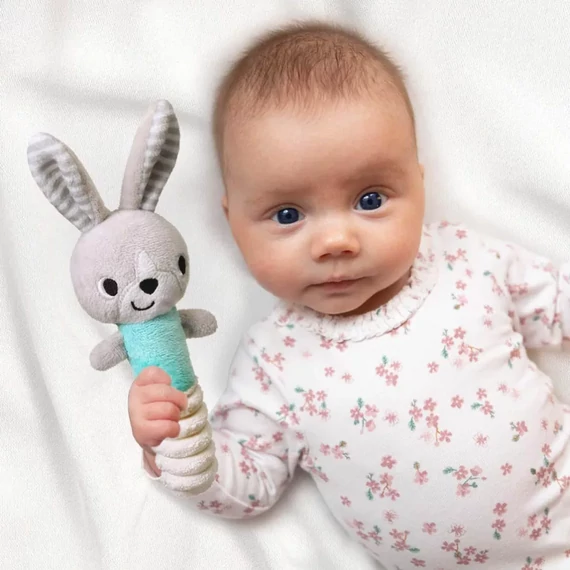 BabyOno sípoló és csörgő plüss nyuszi 