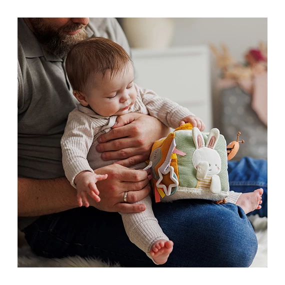 BabyOno puha szenzoros fejlesztőkocka - nyuszis